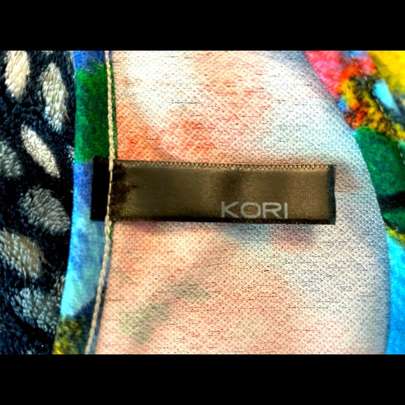 Cute short sleeve Dress - Picture 3 of 4